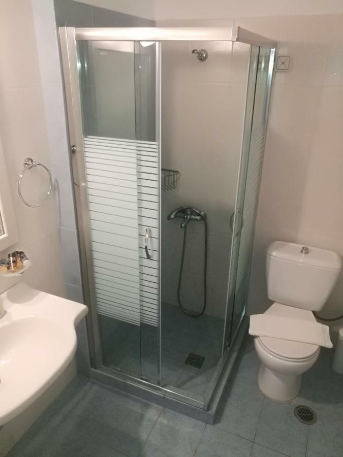 Avra Hotel Kyparíssion エクステリア 写真